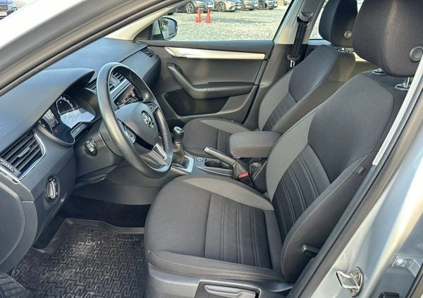 Skoda Octavia cena 62900 przebieg: 85800, rok produkcji 2020 z Wojkowice małe 277